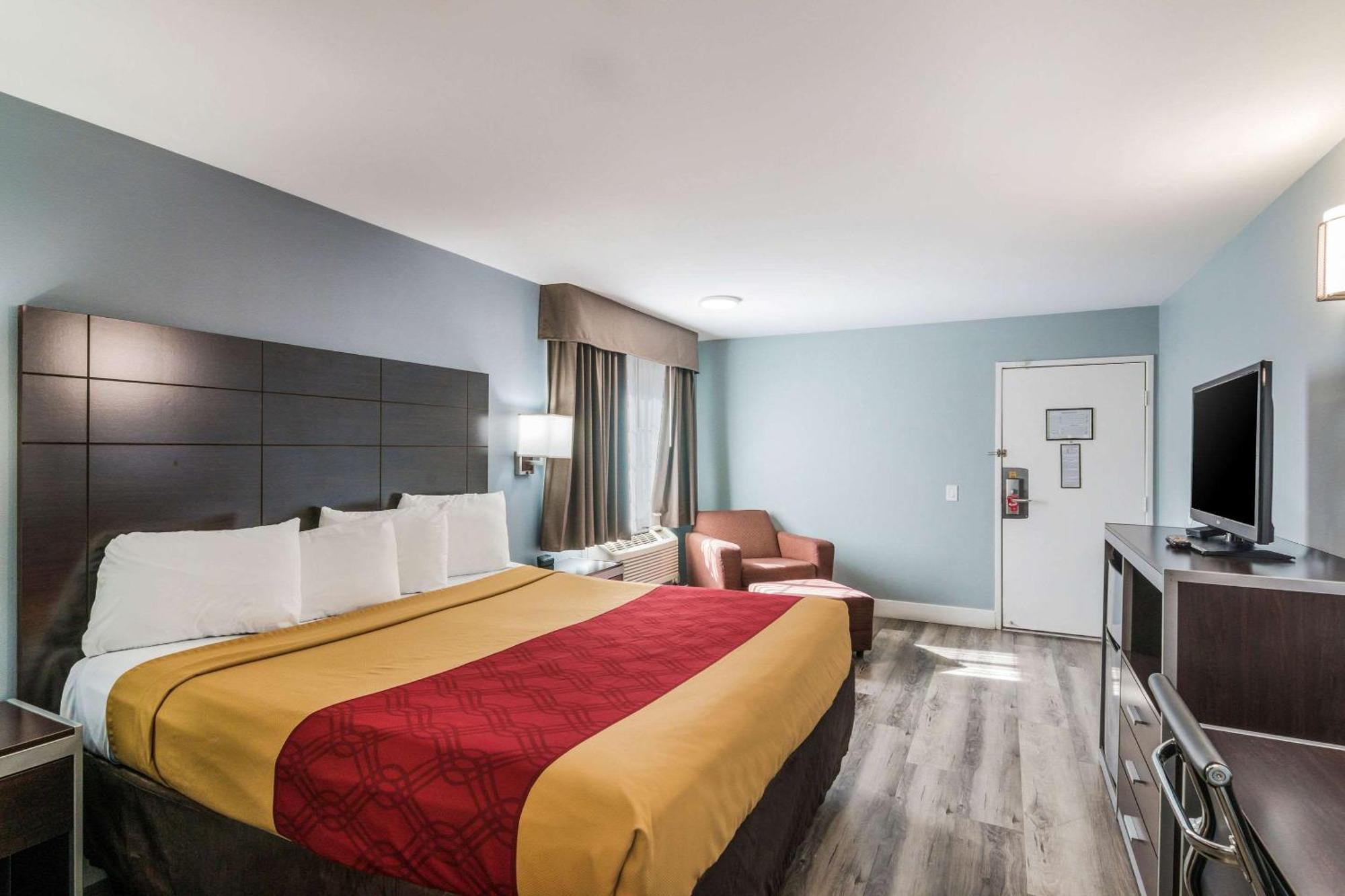 Econo Lodge Hesperia - Victorville I-15 מראה חיצוני תמונה