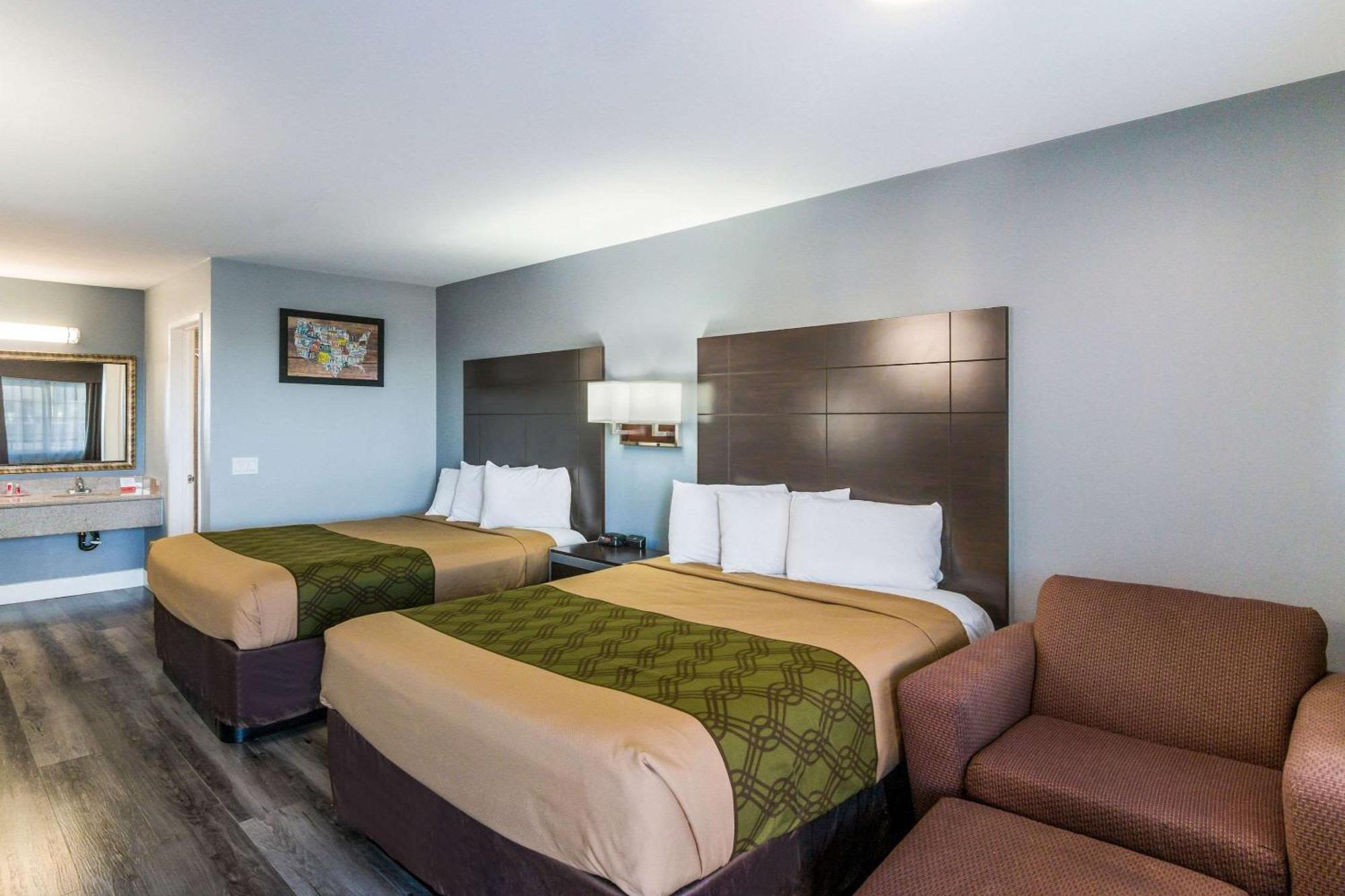 Econo Lodge Hesperia - Victorville I-15 מראה חיצוני תמונה