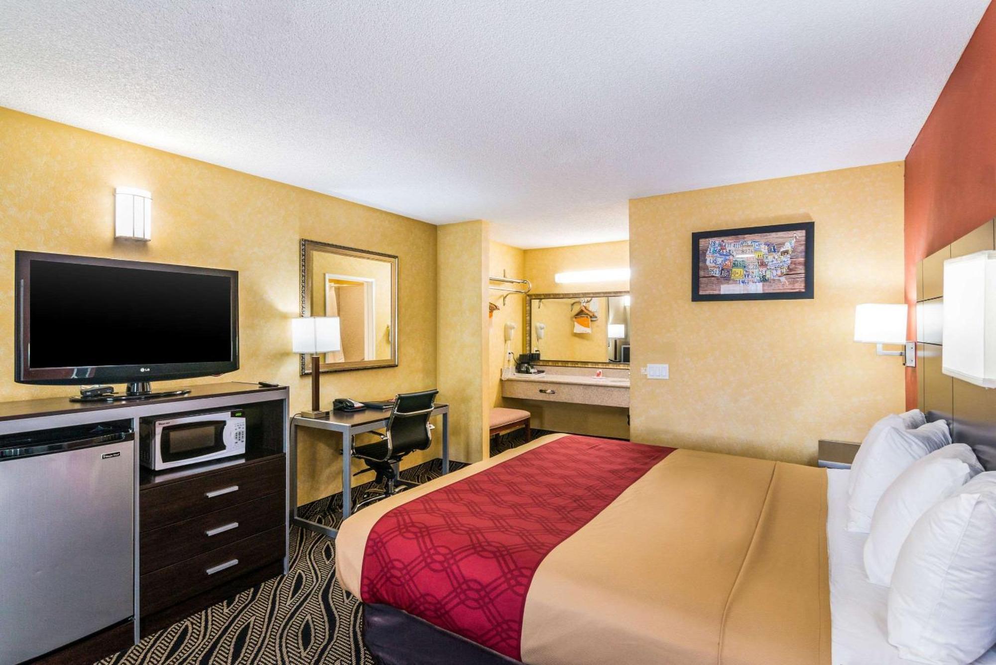 Econo Lodge Hesperia - Victorville I-15 מראה חיצוני תמונה