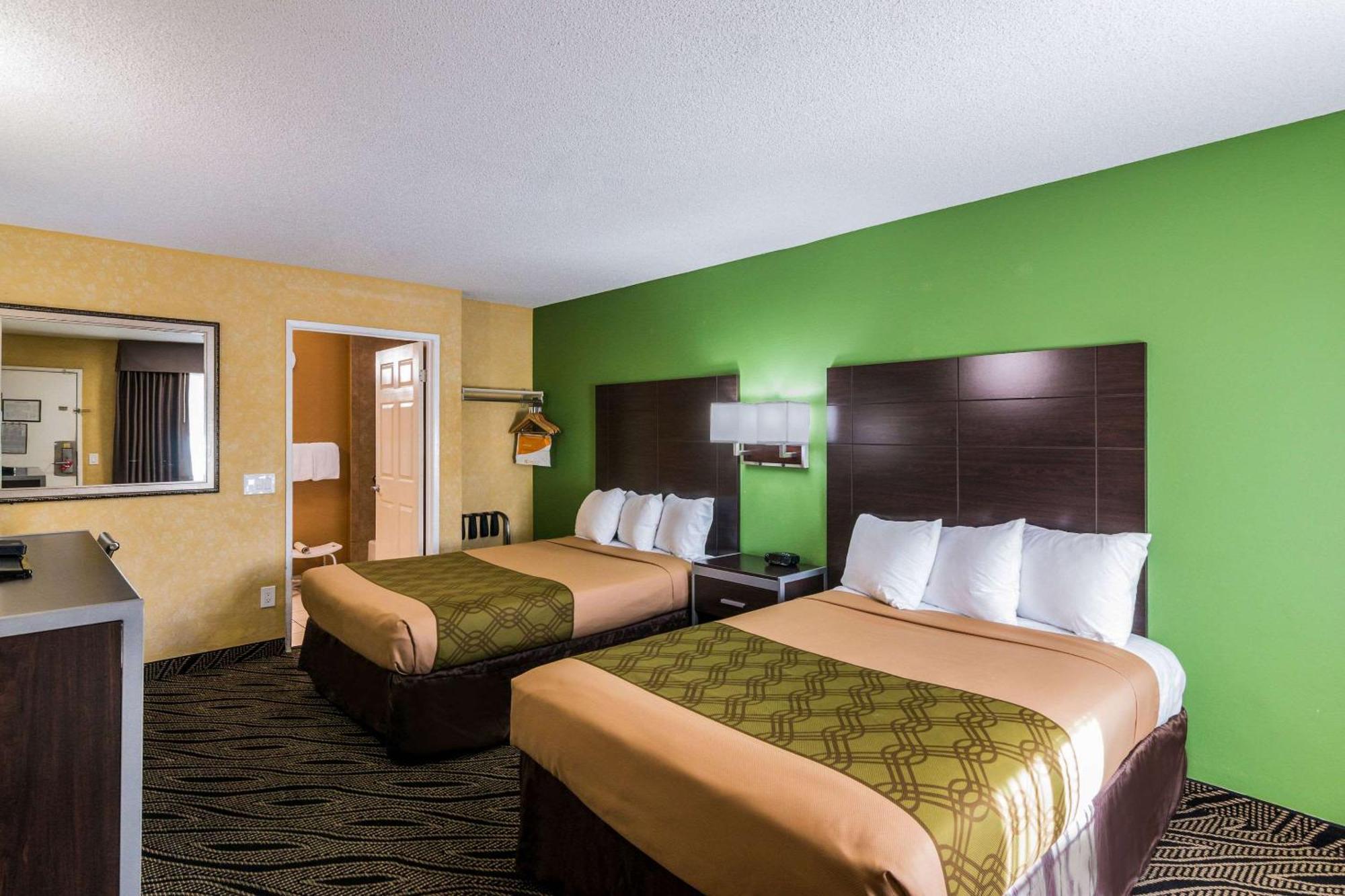 Econo Lodge Hesperia - Victorville I-15 מראה חיצוני תמונה