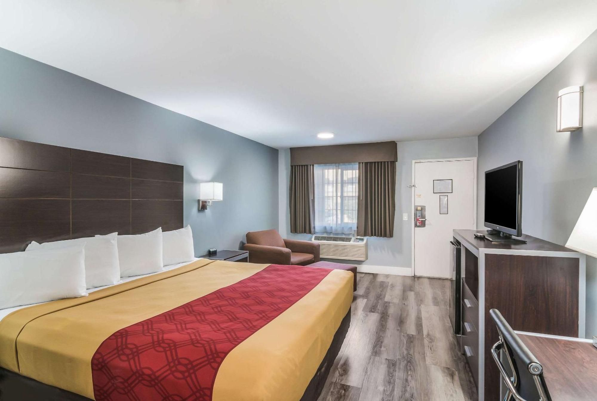 Econo Lodge Hesperia - Victorville I-15 מראה חיצוני תמונה